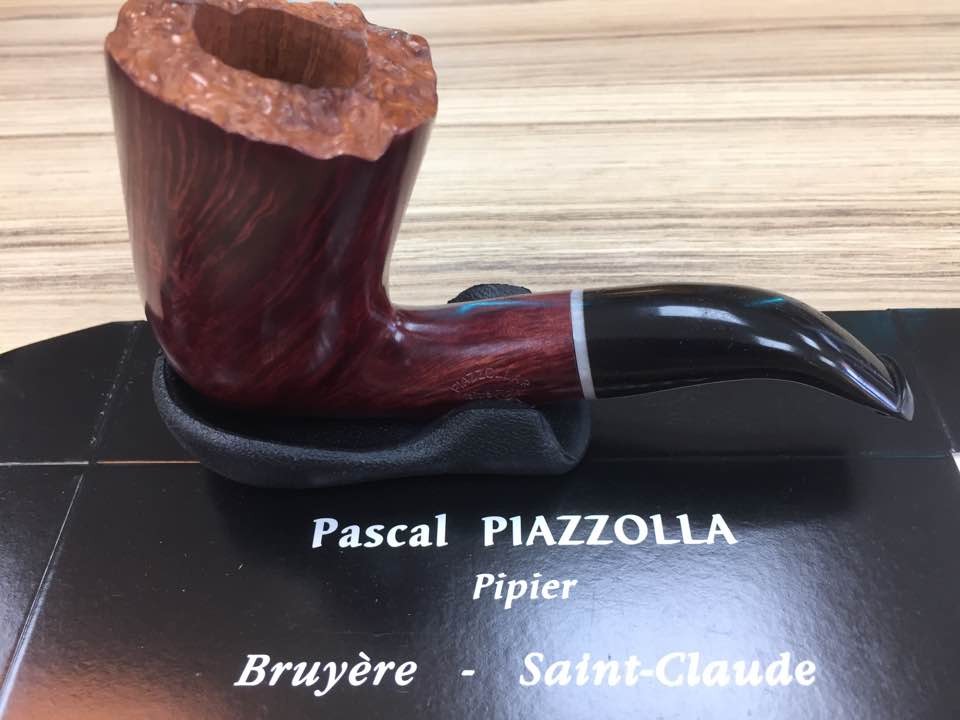 PIPE FLAMMEE ROUGE PASCAL PIAZZOLLA